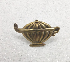 Vintage oil lamp for sale  Mulberry