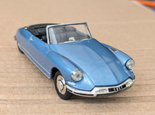 Universal hobbies scale for sale  CAMBERLEY