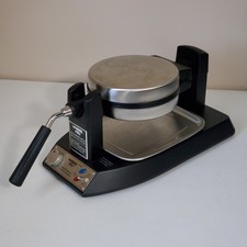 Máquina de waffle belga Waring Pro aço inoxidável estilo restaurante com bandeja WWM200SA FUNCIONA comprar usado  Enviando para Brazil