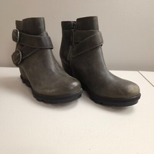 Sorel shoes women for sale  Richwood