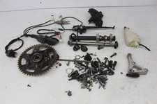 03-05 R6 06-09 R6S YAMAHA YZF R6 PEÇAS FERRAGENS PARAFUSOS RODA DENTADA EIXO LANTERNA TRASEIRA, usado comprar usado  Enviando para Brazil