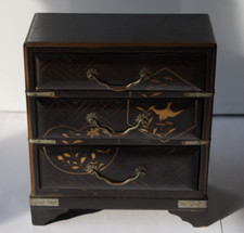 JAPON, Petit cabinet. Bois laqué. A bijoux. Miniature ancienne. Laqué. Vers 1900 comprar usado  Enviando para Brazil