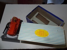 Dinky bulldozer bel d'occasion  Saint-Pierre-de-Plesguen