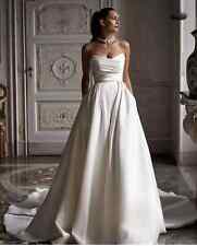 Wedding dress sweep d'occasion  Expédié en Belgium