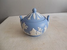 Boite wedgwood d'occasion  Saint-Sébastien-de-Morsent