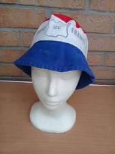 Ancien bob unisexe d'occasion Ancien bob unisexe d'occasion  Templemars