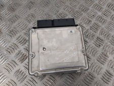 Calculateur moteur bosch d'occasion  Déols