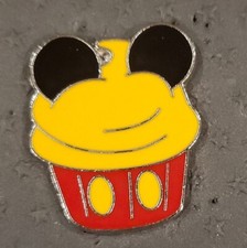 Mickey mouse cupcake for sale  Flowery Branch