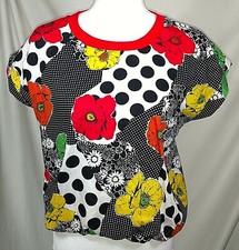 Camisa vintage CONNIE’S BLUSES floral bolinhas tamanho médio 6 8 retrô vermelha preta T comprar usado Camisa vintage CONNIE’S BLUSES floral bolinhas tamanho médio 6 8 retrô vermelha preta T comprar usado  Enviando para Brazil