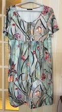 Robe fond vert d'occasion  Bois-le-Roi