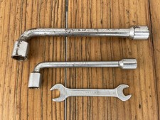 Lot outils clés d'occasion  Montmélian