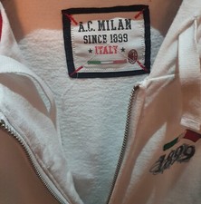 Calcio milan felpa usato  Montale