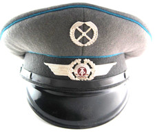 Nva schirmmütze flieger gebraucht kaufen  Schöneiche
