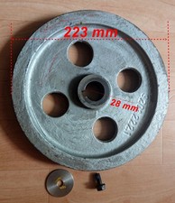 Große keilriemenscheibe 223mm gebraucht kaufen  Dresden