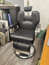 Professional barbers chair for sale  LOUTH