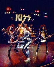 Póster impreso foto 8x10 brillante de la famosa banda de rock KISS en concierto segunda mano  Embacar hacia Mexico
