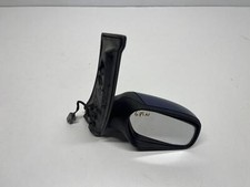 Specchietto retrovisore destro usato  Italia
