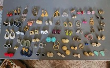 Lote super misto de brincos vintage perfurados e clip-on 60+ pares revenda  comprar usado  Enviando para Brazil