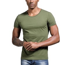t shirt uomo m usato  Calestano