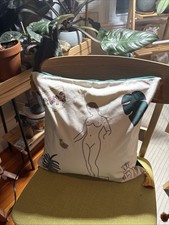 Throw pillows set for sale  Brookline