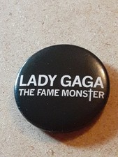 Lady Gaga The Fame Monster Botão Pinback Colecionável MÚSICA Preto Álbum TOUR  comprar usado  Enviando para Brazil