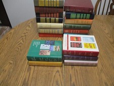 Large lot readers for sale  Sullivan