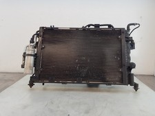 Radiator complete radiator d'occasion  Expédié en Belgium