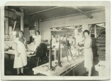 1930 photo women for sale  La Pine