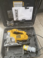Dewalt dw331k jigsaw for sale  READING