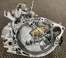 Cambio manuale marce usato  Putignano