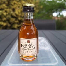 Mignonette alcool cognac d'occasion  Sainte-Foy-d'Aigrefeuille
