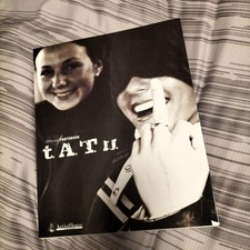 Livro de fotos oficial Tatu Lena Katina Julia Volkova japonês comprar usado Livro de fotos oficial Tatu Lena Katina Julia Volkova japonês comprar usado  Enviando para Brazil