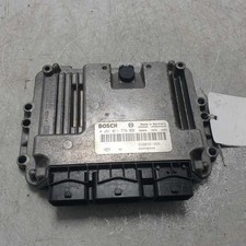 8200391966 centralina ecu usato  Mineo