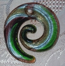 Ciondolo spirale vetro usato  Trappeto