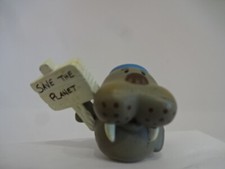 Sammelfigur von Parmalat 1996 / Serie Gli Animatti / Walroß mit Save the Planet, usado comprar usado Sammelfigur von Parmalat 1996 / Serie Gli Animatti / Walroß mit Save the Planet, usado comprar usado  Enviando para Brazil