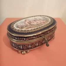 Grosse boîte porcelaine d'occasion  Fresnay-sur-Sarthe