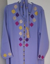 Robe traditionnelle caftan d'occasion  Lille-