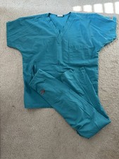 Unisex medical scrubs for sale  Seaford