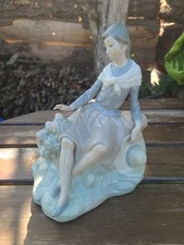 Nao lladro figurine d'occasion  Saint-Lô