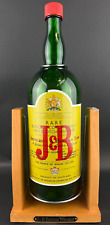 Usado, Galão de uísque escocês misturado raro J & B 20" garrafa madeira balanço berço display comprar usado  Enviando para Brazil