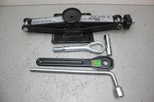 Bordwerkzeug wagenheber radsch gebraucht kaufen  Leipzig