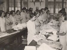 Paris Peace Minute of Silence Sewing Workshop France old Photo 1938 comprar usado  Enviando para Brazil