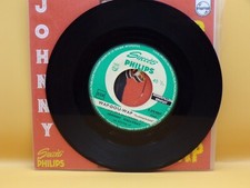 Johnny hallyday juke d'occasion  Avesnes-le-Comte