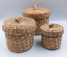 Set small woven for sale  Ooltewah