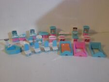 Lote de 24 móveis vintage My Sweet Home azul branco rosa Toys R Us casa de bonecas comprar usado  Enviando para Brazil