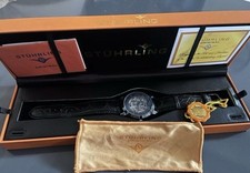 Montre squelette automatique d'occasion  Villeneuve-la-Guyard