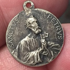 Medaglia medaglietta religiosa usato Medaglia medaglietta religiosa usato  San Bonifacio