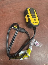 Usado, Inversor de energia portátil DEWALT 140 watts para carro com portas USB duplas comprar usado  Enviando para Brazil