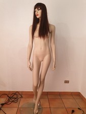 Manichino donna realistico usato  Rivoli
