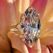 noivado casamento comprar usado noivado casamento comprar usado  Enviando para Brazil